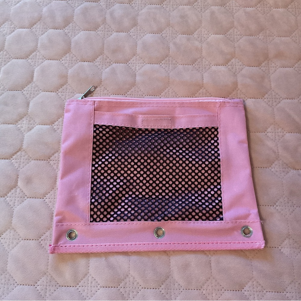 Pink Mesh Zipper Pouch